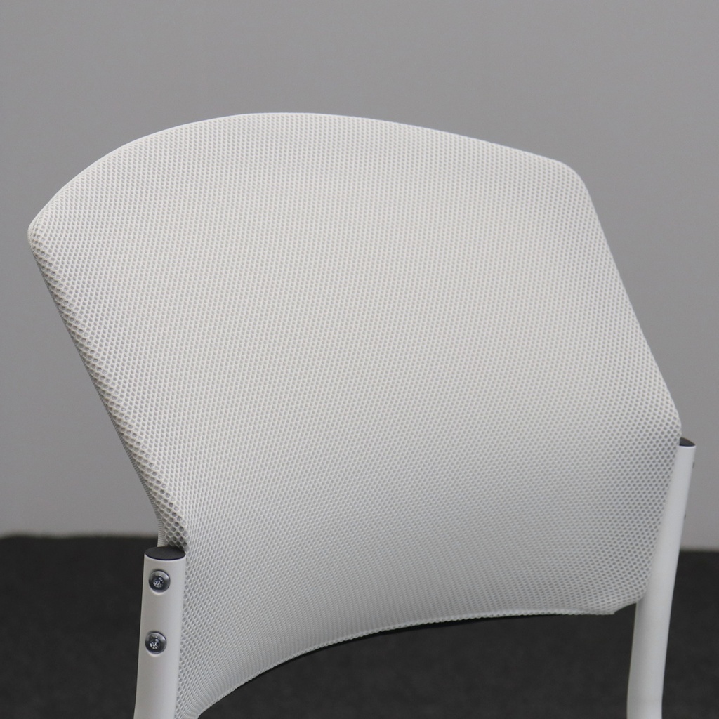 Freischwinger Sitag EL100